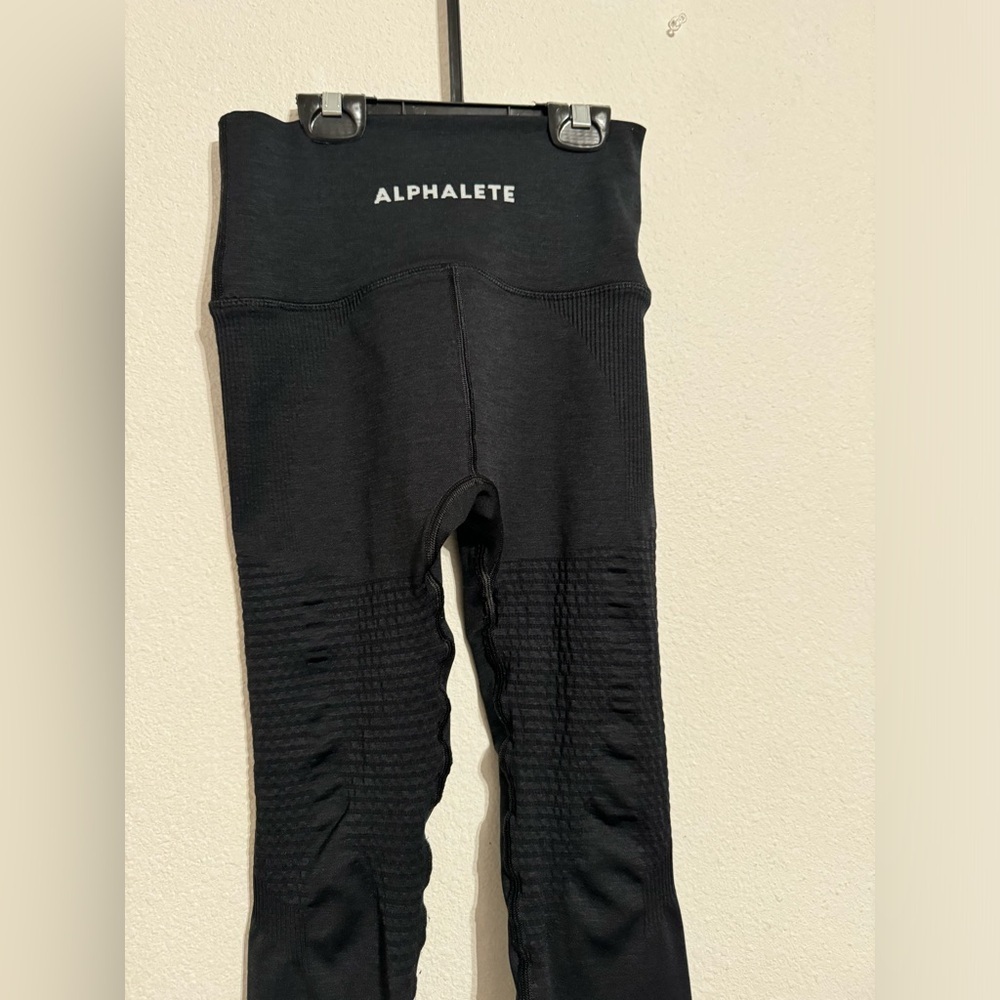 Alphalete Leggings Black Compression Womens Small - Picture 3 of 7